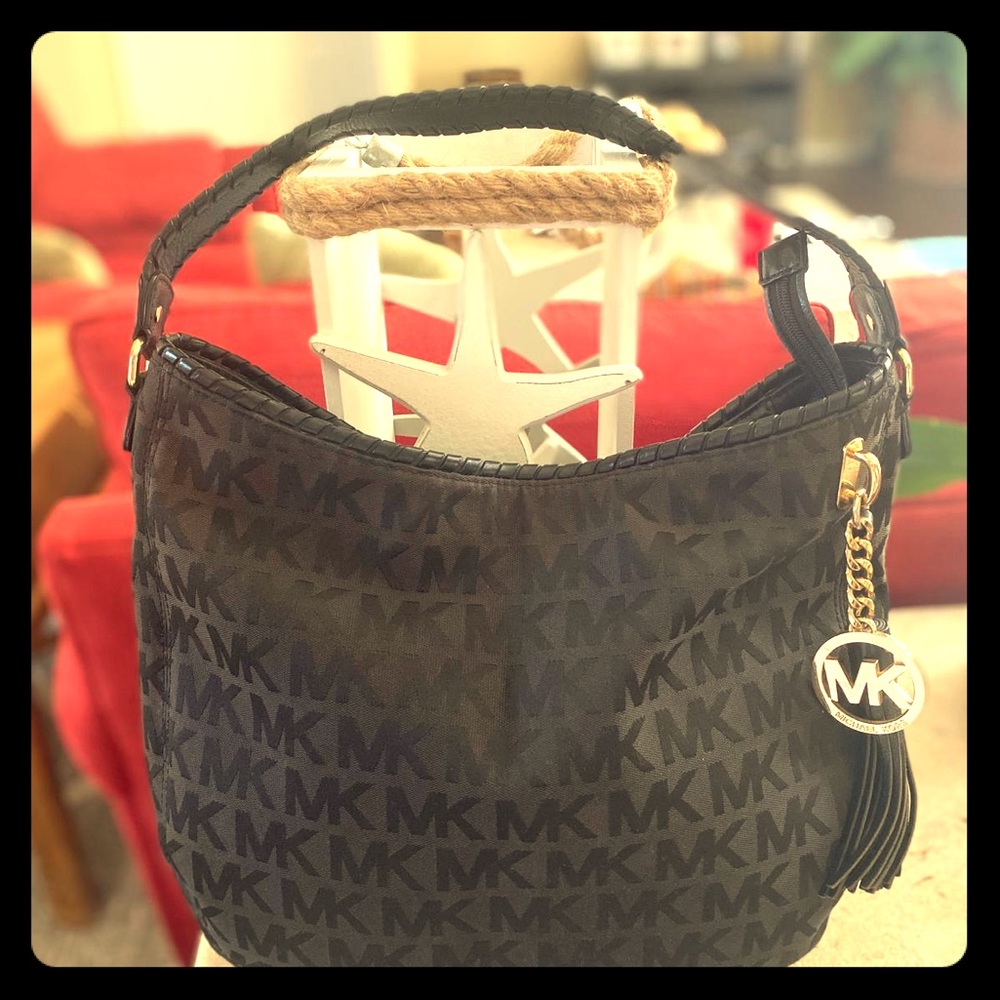 Michael Kors hobo black bag
